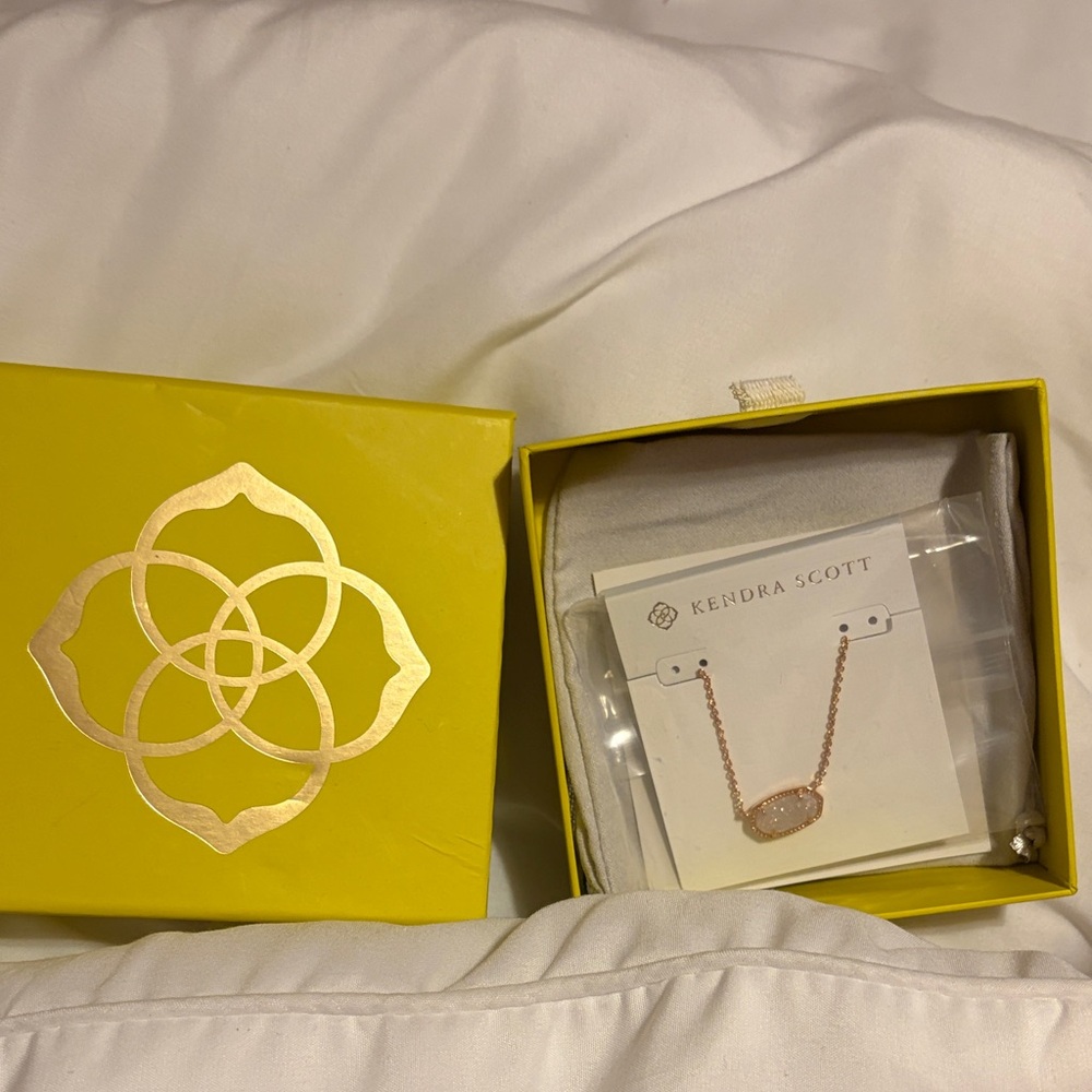 Kendra Scott Blush Necklace with Gold Chain